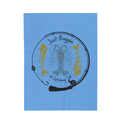 Just Buggin and Catching Tail Throw Blanket