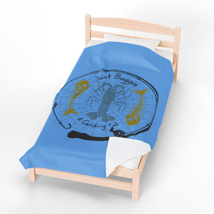 Just Buggin and Catching Tail Throw Blanket